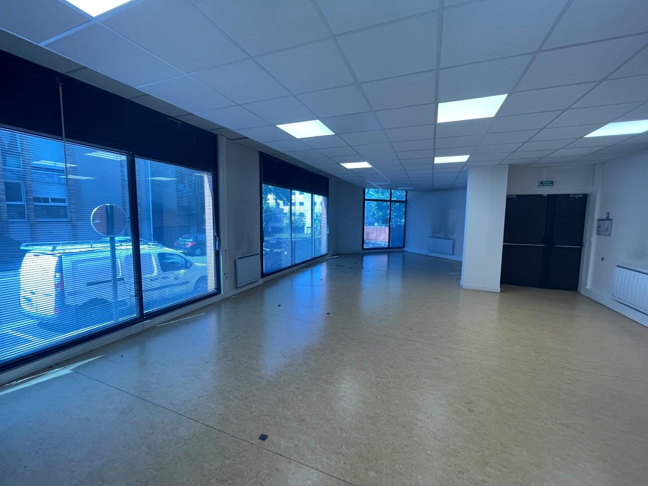 Bureau Cergy 661m² Location bureau Cergy Val-d'Oise OLBUR2423728 4